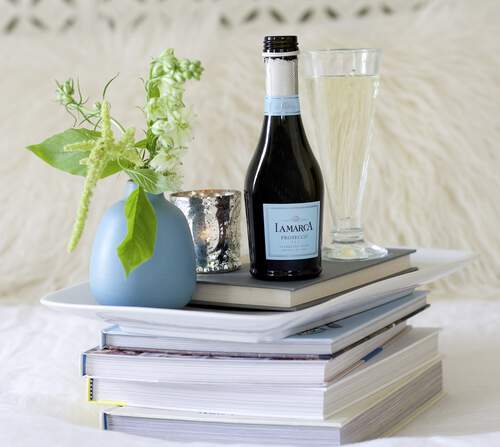 Prosecco lifestyle image