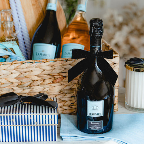 Gift of Prosecco with a bow