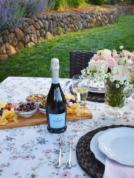 Italian-inspired garden party tablescape